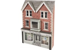Low Relief No.7 High Street Shop Front OO/HO Scale 