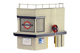 Low Relief Underground Station OO Scale