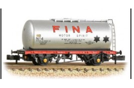 TTA Tank Wagon "Fina" Silver N Gauge