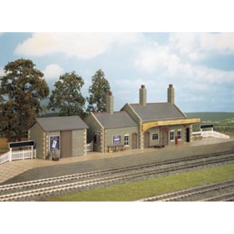 Wills SS61 OO Gauge Station Platform Sections
