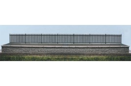 GWR Spear Fencing Straight Sections Black N Scale