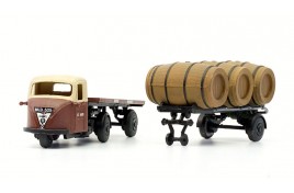 Scammell Scarab with Trailer & Barrel Load Plastic Kit OO Scale